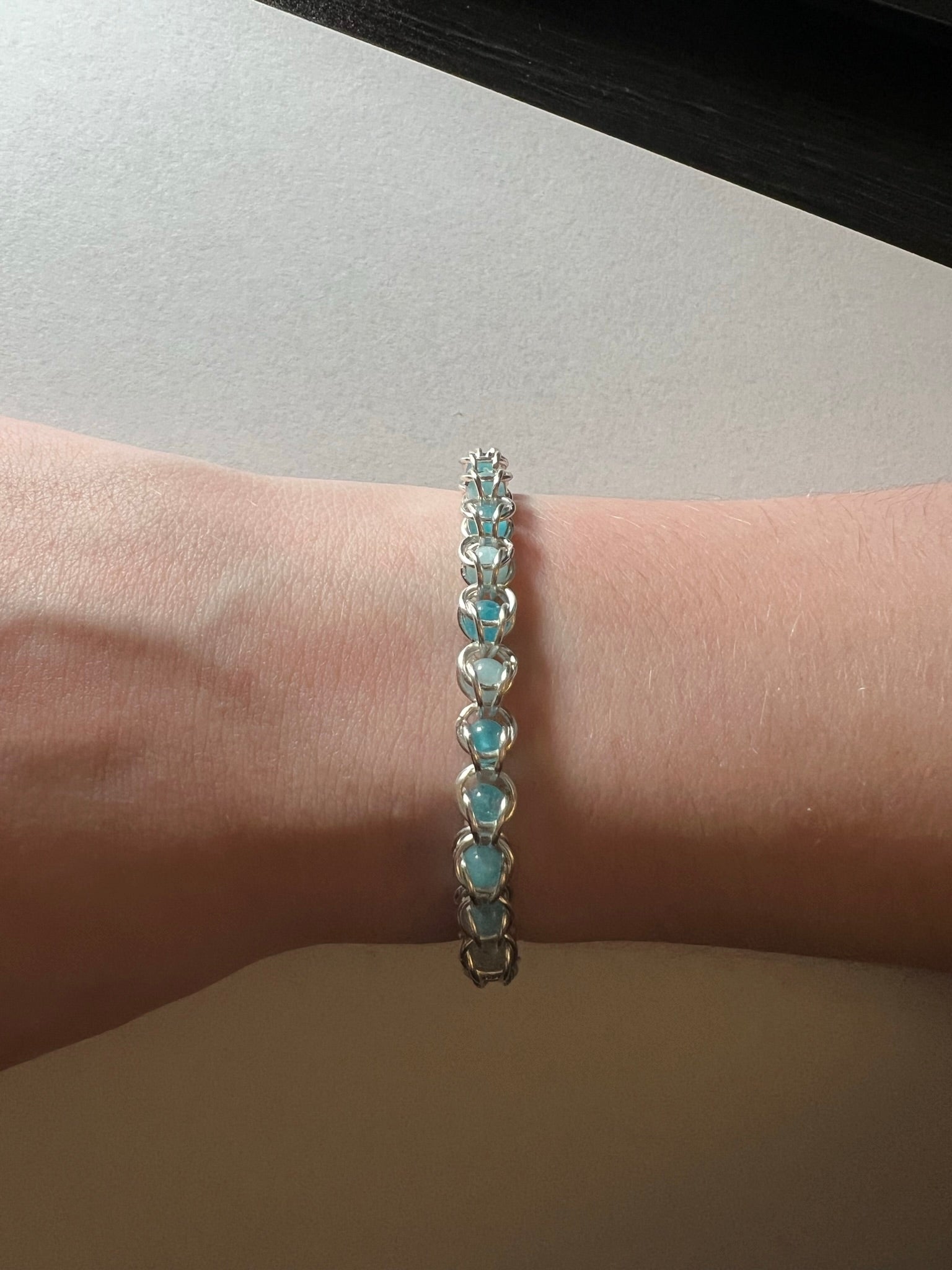 Blue Amazonite Captured Bead Bracelet – 4mm Beads & 6mm Jump Rings
